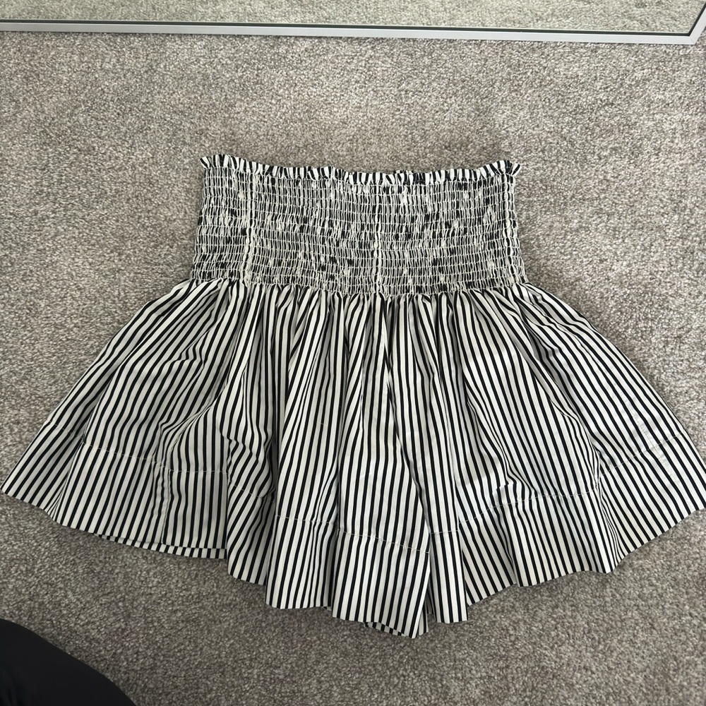 NWOT Koch Black and White Striped Skirt size S